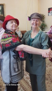    «В ритме вальса и кадрили»