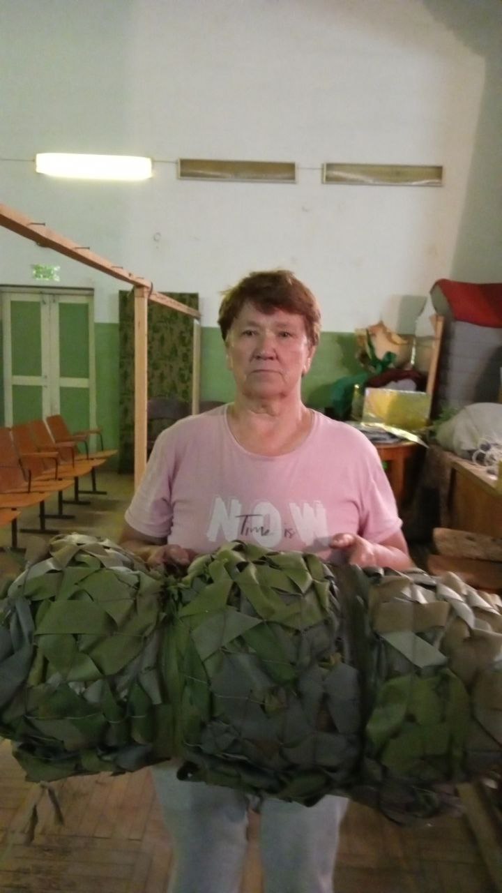 Плетение маскировочных сетей для СВО
