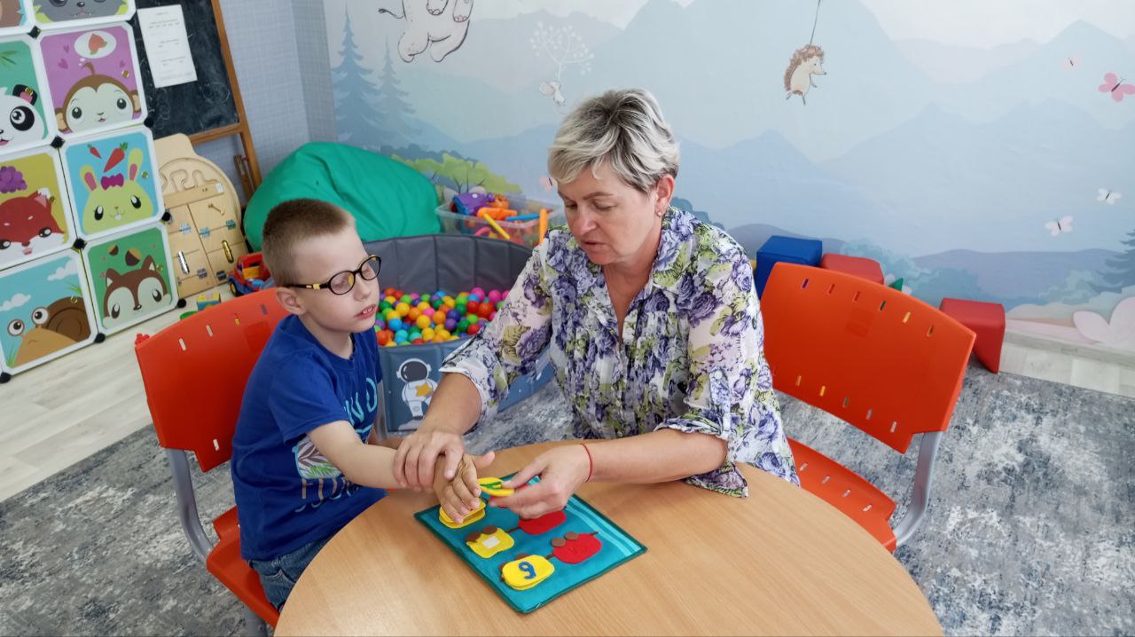 Занятия с детьми с РАС и другими ментальными нарушениями