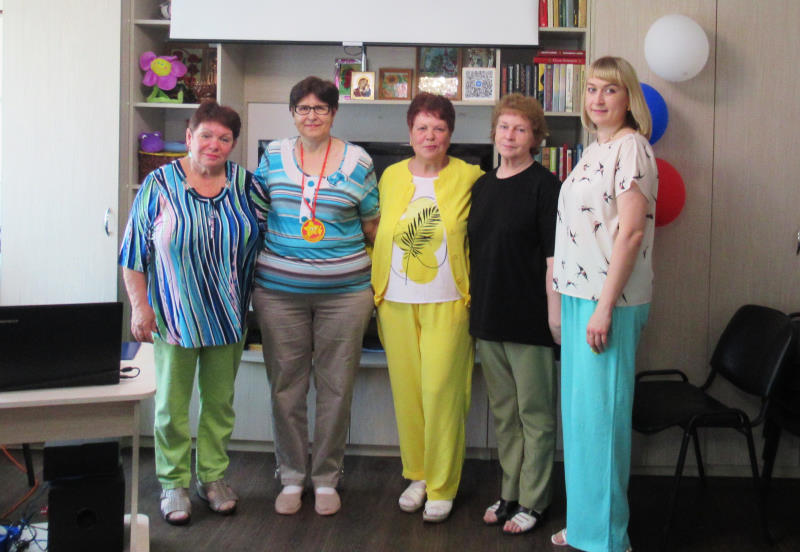 За работу славную, за дела хорошие.  