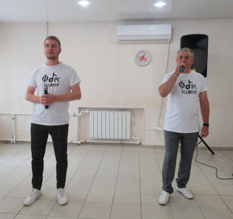 «Ходит песенка по кругу»