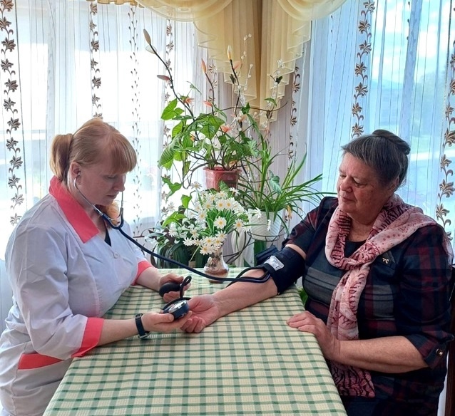 С вниманием и заботой к людям