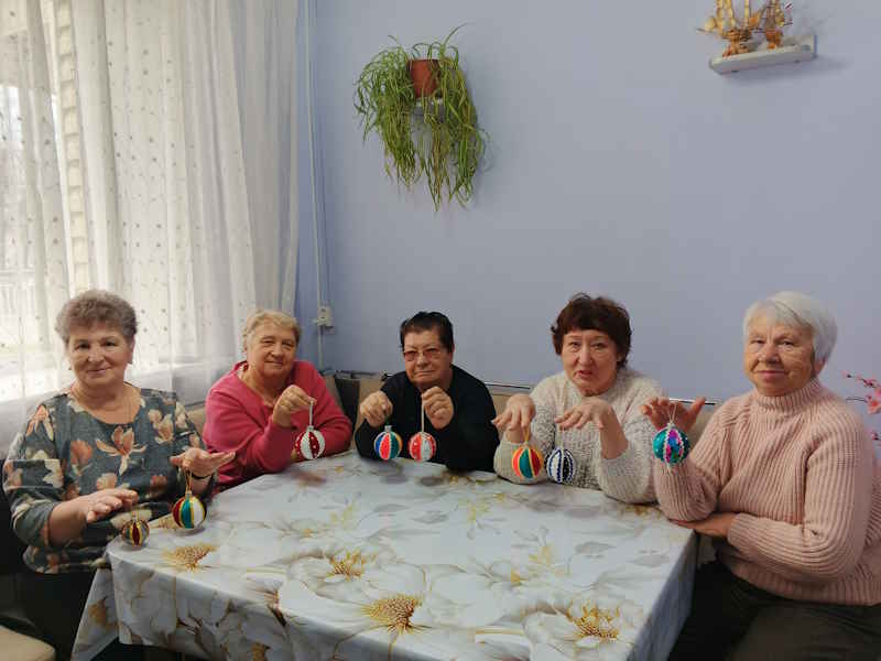 Декорирование пенопластовых шаров «Волшебство в каждом шаре»